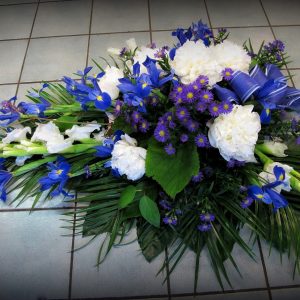 Sininen taivas-suruvihko